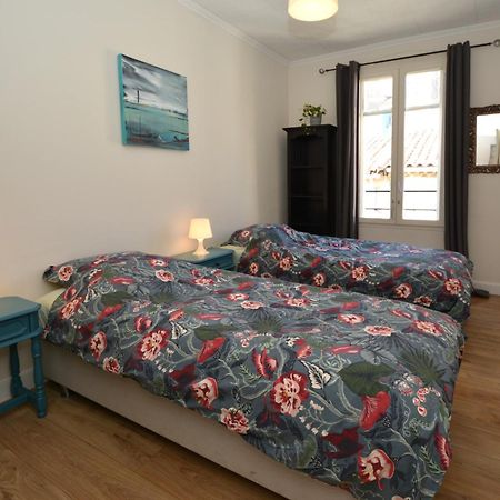 Maison Le Neuf 塔拉斯孔 外观 照片